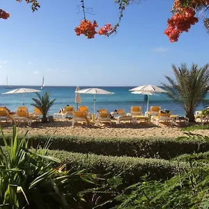 Oceanfront 4 Porto Antigo Ii Appartement